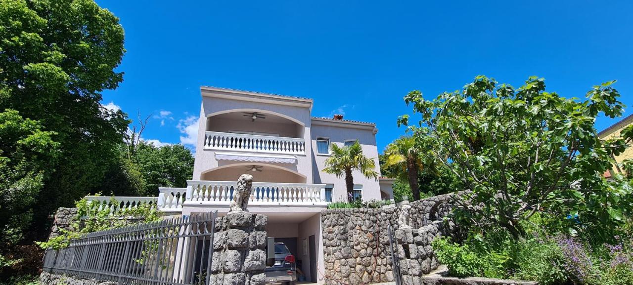 Luxury Apartment Isabel Volosko Exterior foto