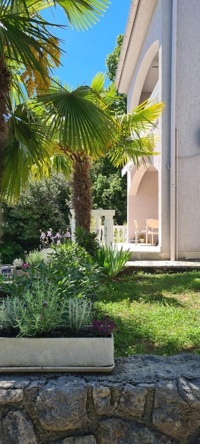 Luxury Apartment Isabel Volosko Exterior foto